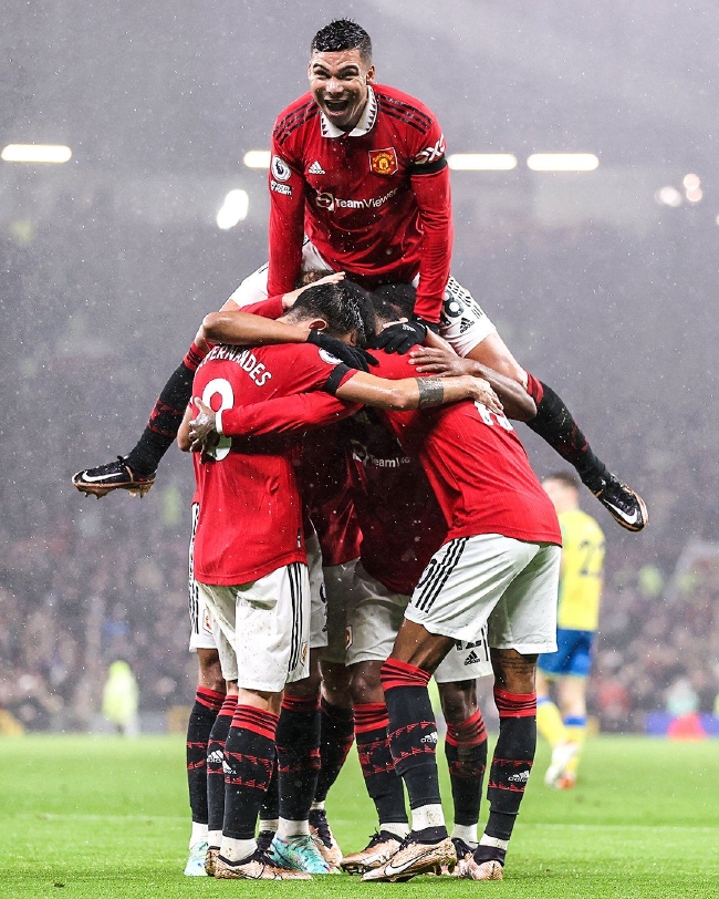 悬念丛生 悬念丛生